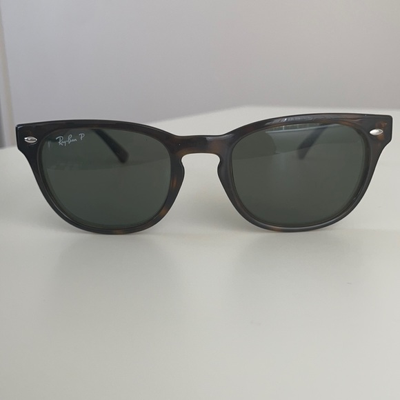 Authentic polarized Ray-Bans - Picture 1 of 4